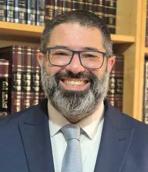 Rav Johnny Solomon