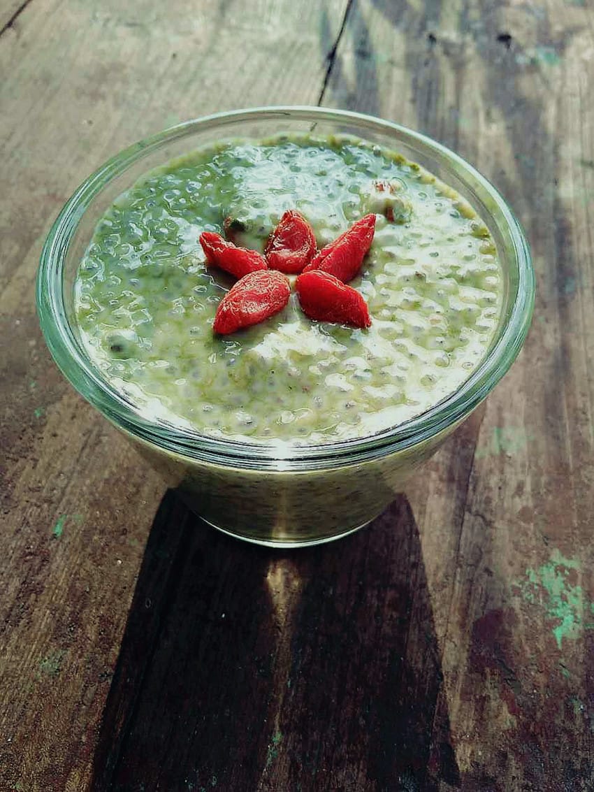 Matcha Chia Pudding with Goji