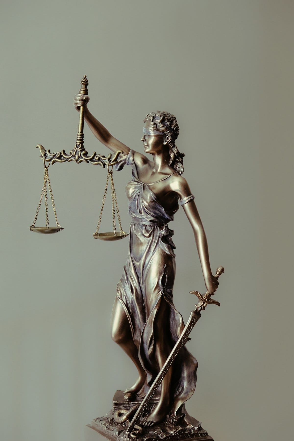 Gran Jurado de Texas Acusa al Jefe de Policia Interino de Nuevo Mexico de Agresion Sexual