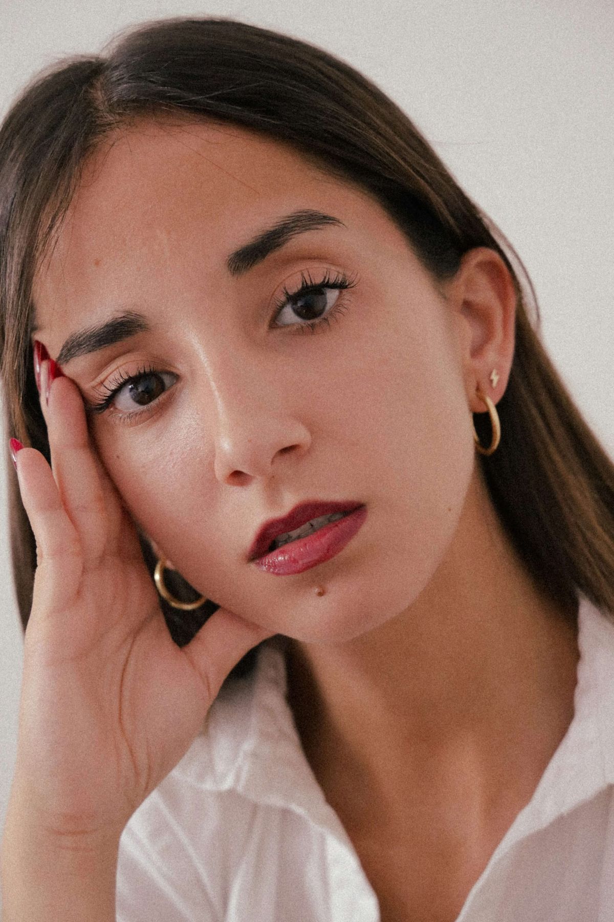 Lancôme Teint Idole Ultra Wear foundation — lightweight second-skin coverage for a natural no-makeup look