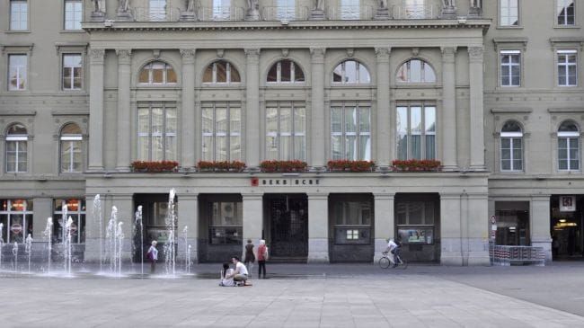 Topkader der Berner Kantonalbank machen Kasse