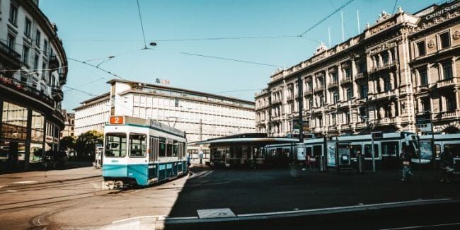 So versuchen die Staranwälte der UBS die Aktionäre der Credit Suisse niederzuringen