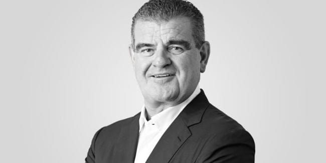 Hat Peter Spuhler ein Liquiditätsproblem?