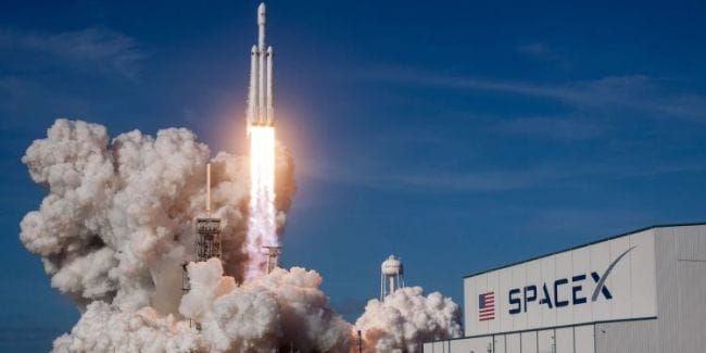 Neue Finanzspritze soll SpaceX von Elon Musk mit 137 Milliarden bewerten