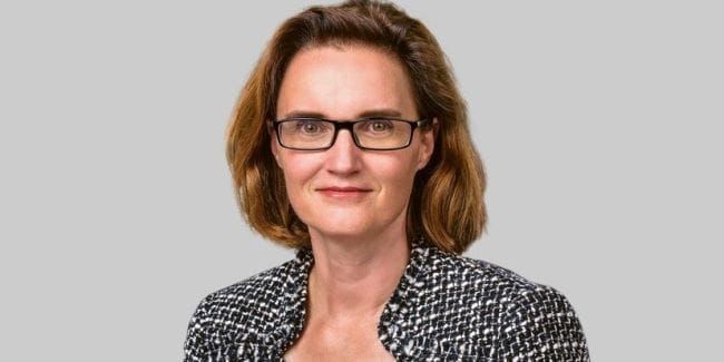 Wird die Finma-Präsidentin «vor den Zug geworfen»?