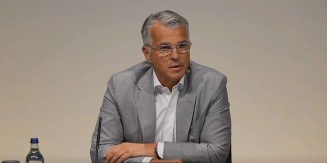 UBS schreibt einen Reingewinn von 2,4 Milliarden Dollar