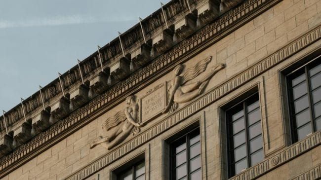 Nationalbank erhöht den Druck auf die Banken