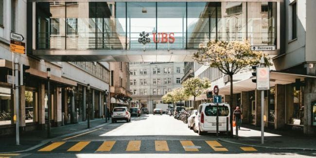 UBS arbeitet mit einem KI-Werkzeug, das 300’000 Firmen in wenigen Sekunden durchforsten kann