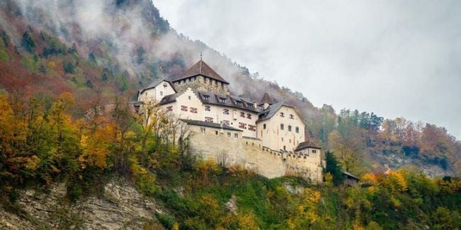 Fürstenbank LGT zieht es (wieder) nach Deutschland