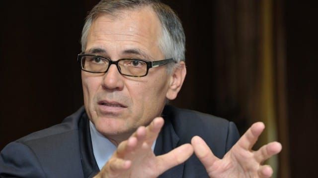 Zu teuer, zu gross, zu expansiv – Ex-Kadermann kritisiert Finma scharf