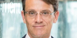 Deutsche Bank schreibt Rekordgewinn und kann Erträge im Wealth Management steigern