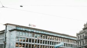 Sinkende Kosten, steigende Erträge - für die UBS beginnt sich der CS-Kauf auszuzahlen