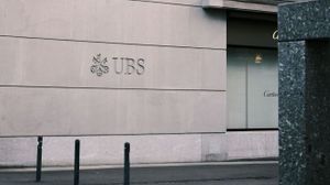 UBS entrümpelt weiter