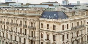 Die Deutsche Bank soll ein Auge auf die Credit Suisse geworfen haben