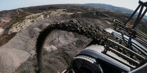 UBS kommt neu unter die Top-10 der grössten Finanzierer fossiler Energien