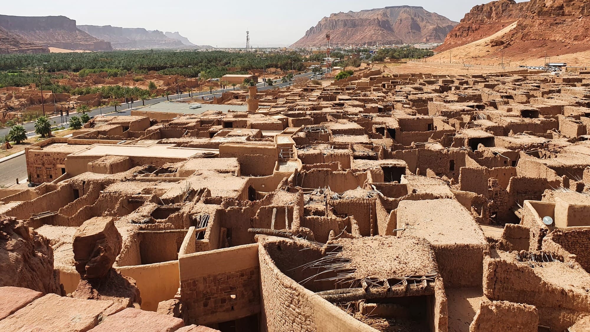 From Frankincense to Bakhoor: Saudi Arabia’s Living Incense Tradition