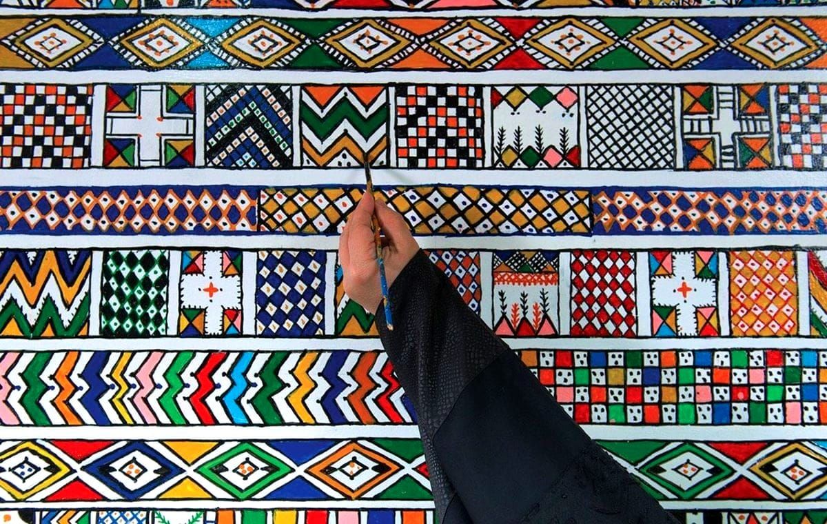 Al-Qatt Al-Asiri: Aseer’s Painted Walls & the Women Who Keep Them Alive