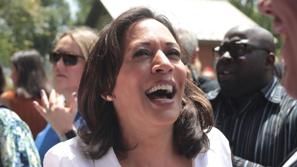 U.S. Senator Kamala Harris with supporters in West Des Moines, Iowa, July 2019