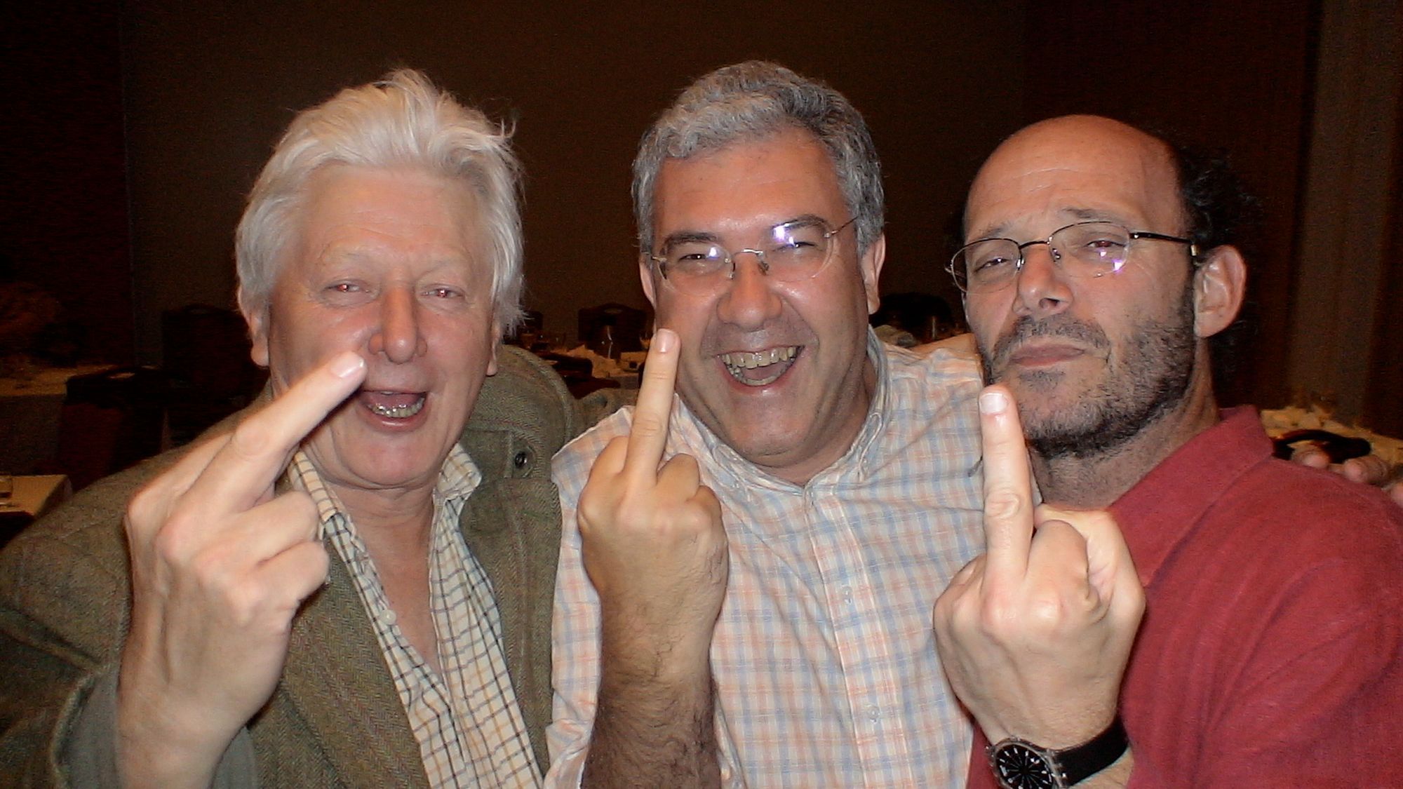 Camaradas para toda la vida: Andrew Jennings, Pablo Vignone, Ezequiel Fernández Moores. (Foto: Jens Weinreich)