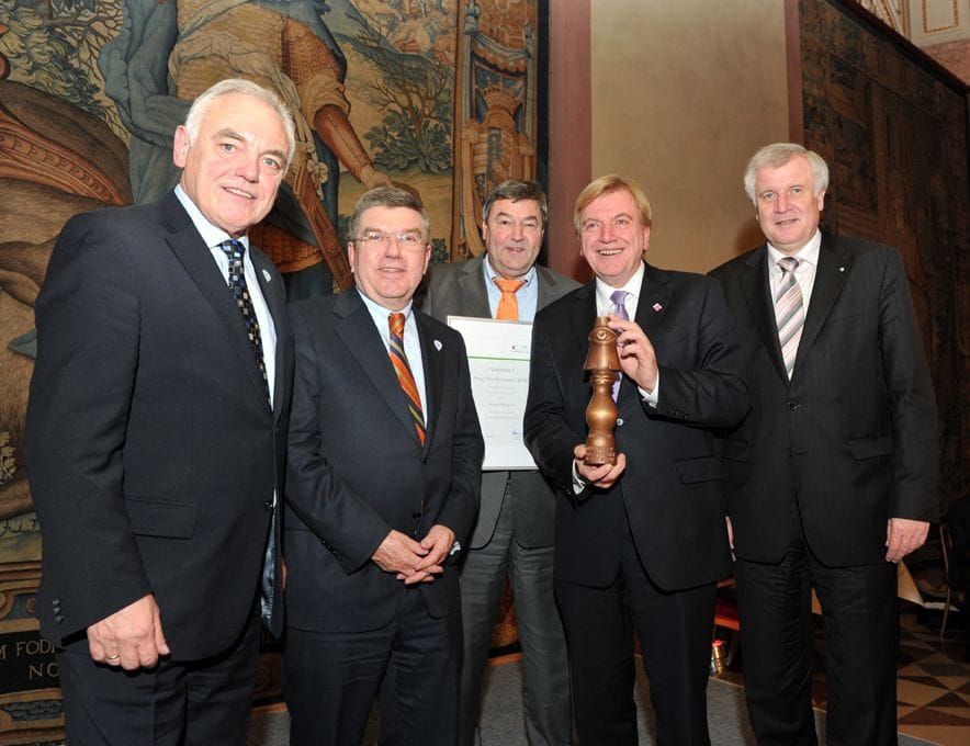 Thomas Bach: IOC-Gott mit deutschem Diplomatenpass droht der demokratisch gewählten deutschen Regierung