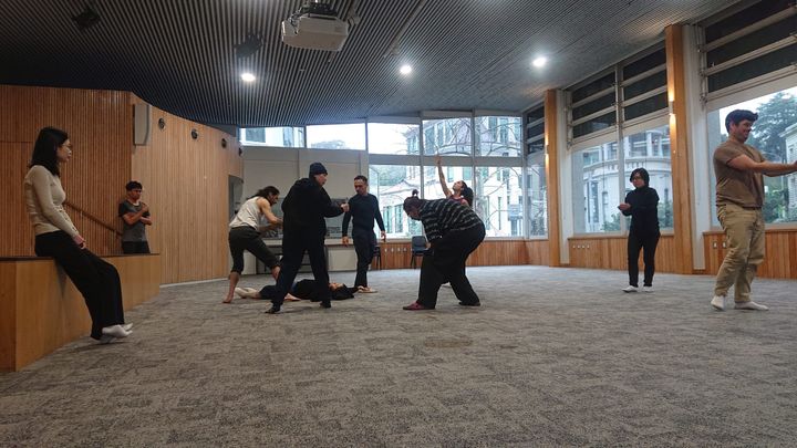 Minus workshop 8, part 1: speaking, dialogue or not, sarx, pneuma and psyche; & part 2, the elizabethan play