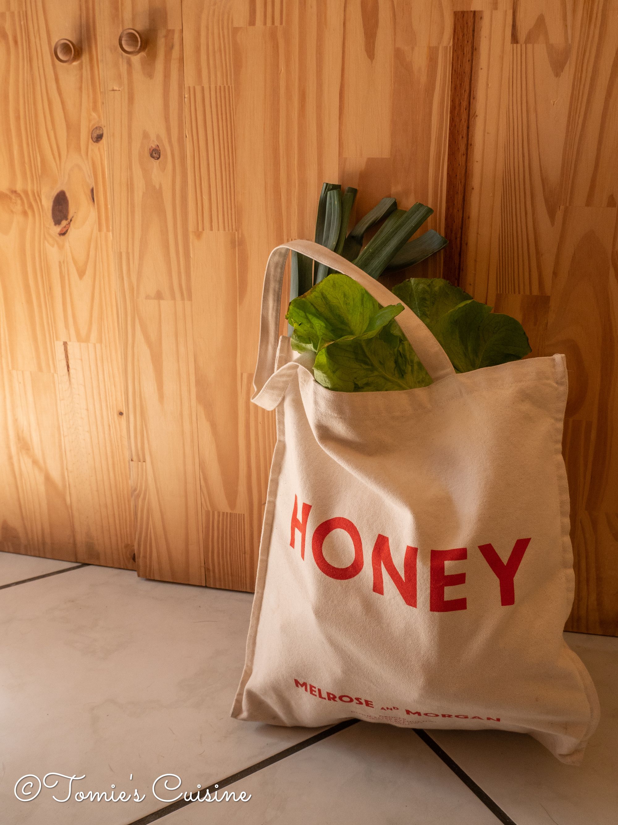 Back home, no plastics!