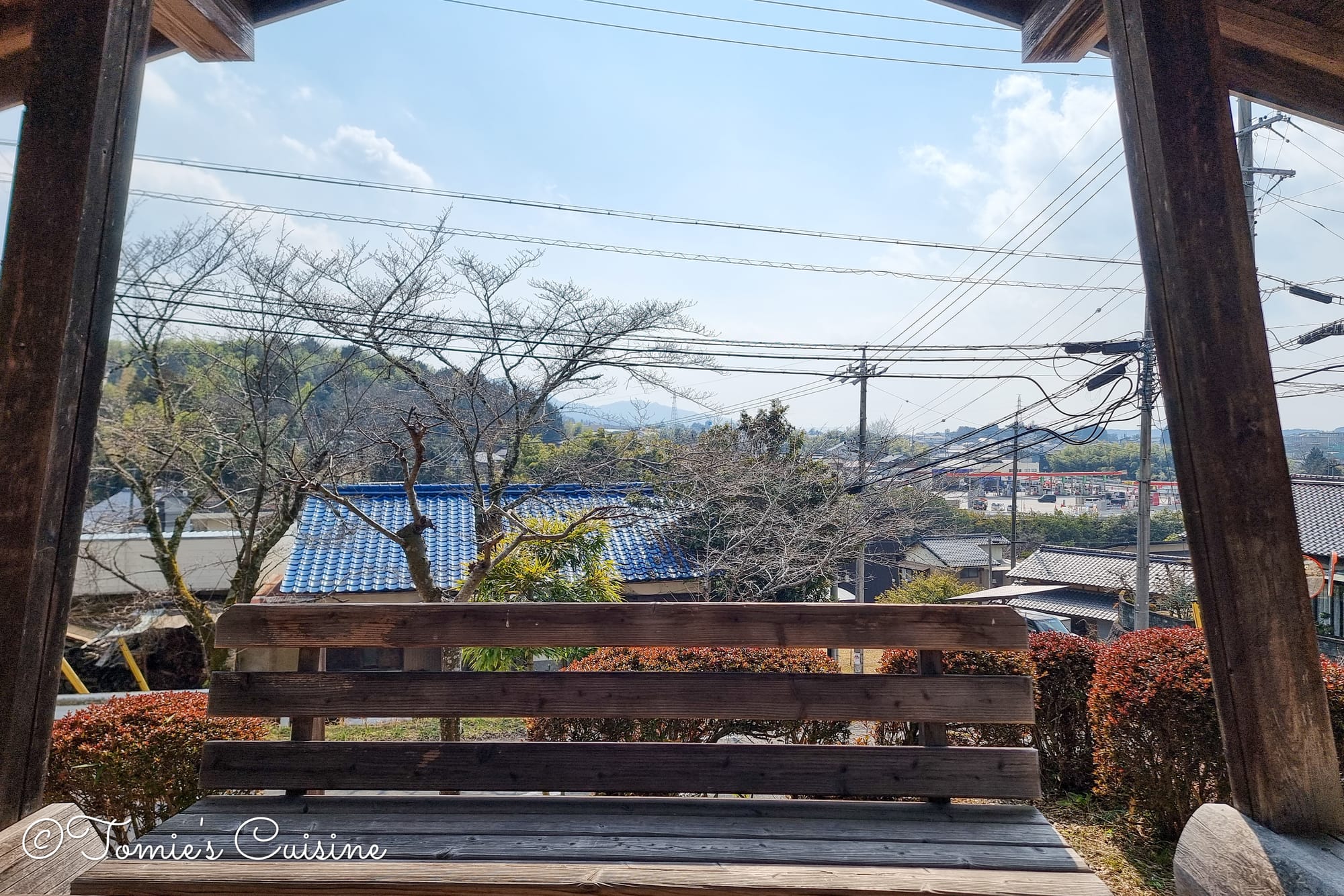 View over the Nakatsugawa hills from the table at the Kono resting place
