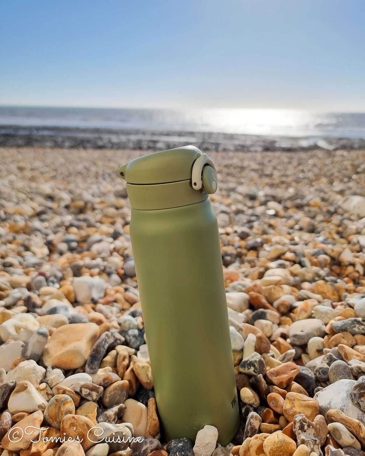 Eco-friendly products, more pricey? Flask vs takeaway