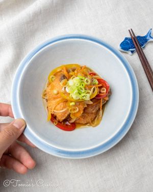 Salmon Nanbanzuke (marinated fried salmon) recipe