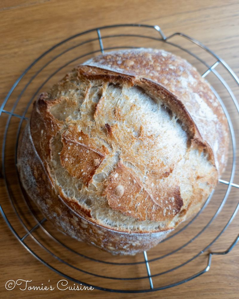 How to Make Sourdough Bread at Home