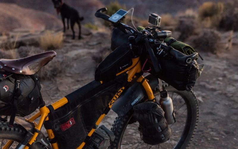 rigid mountain bike