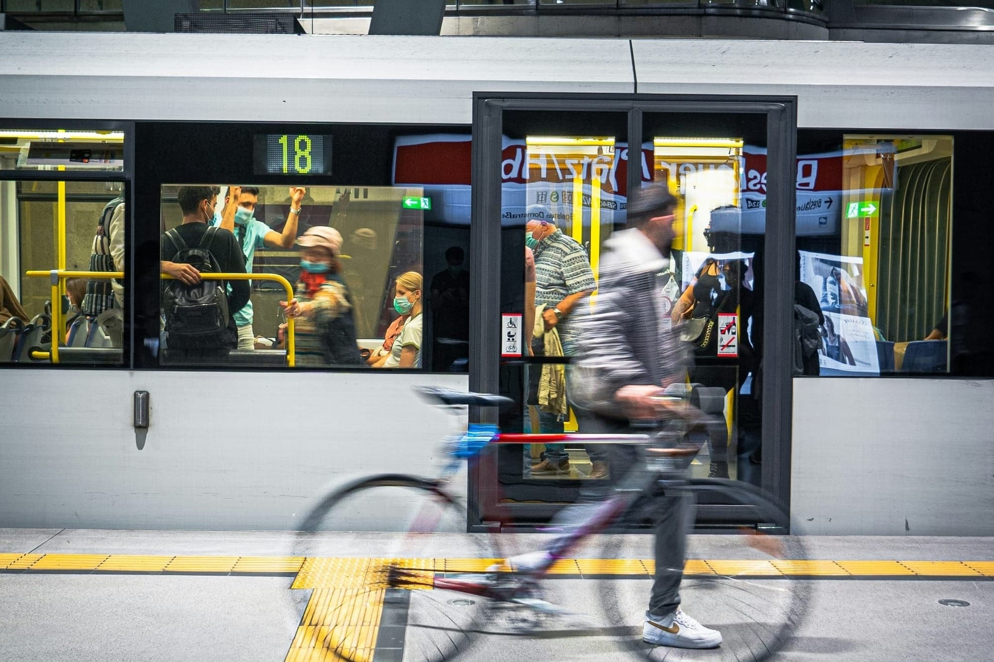 Deutschlands Nahverkehr unter der Lupe: Die besten Angebote für Radfahrer