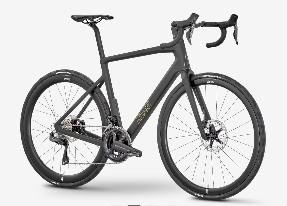 ROSE Reveal Plus Ultegra Di2 E-Rennrad in der Farbe „Matt Carbon / Gold“