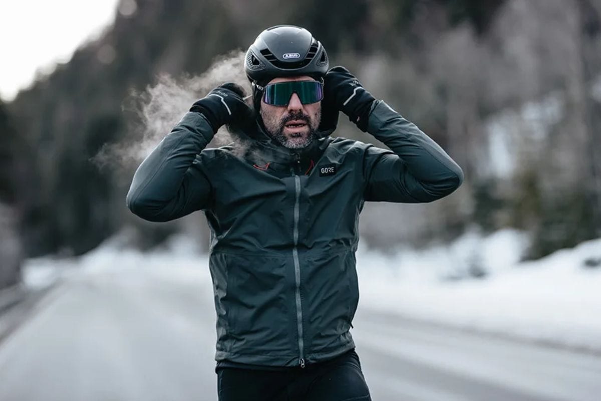Guide to winter cycling jackets: Our top winter cycling jacket picks!