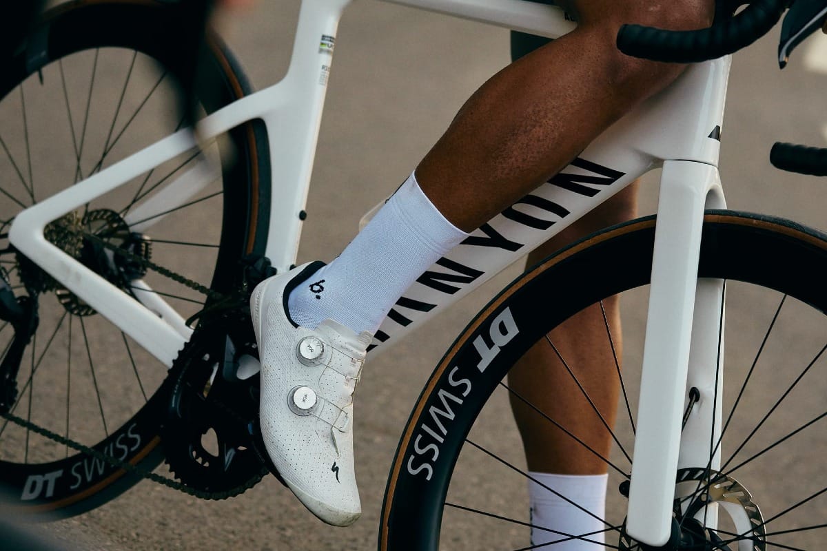 De beste racefietsmerken in Nederland – dit zoeken wielrenners in 2025
