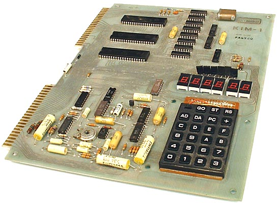 image of a primitive single board computer