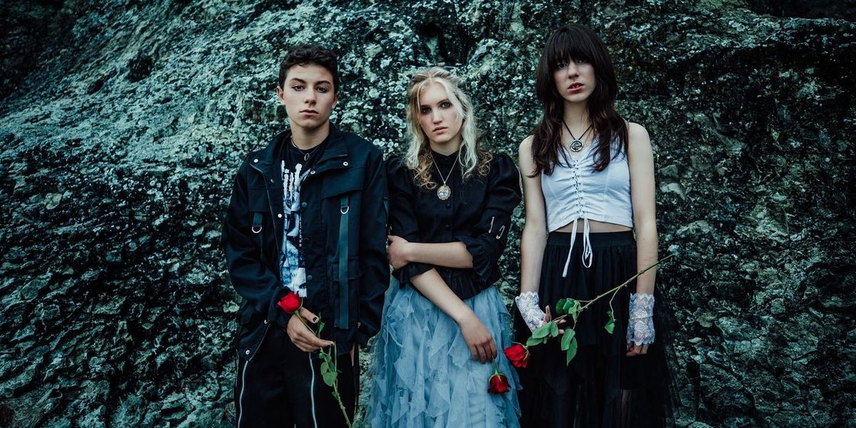 Music: The Kids are gonna be fine. Freeze the Fall