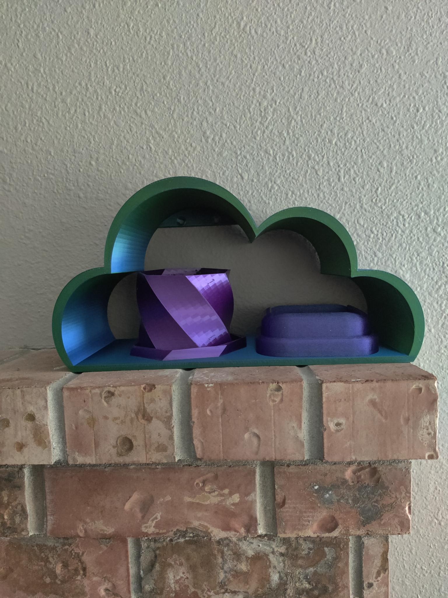 Pearlescent Blue/Green Hue Plant Shelf