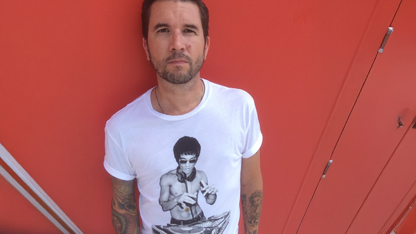 Experience is the Missing Layer in Modern Teams.