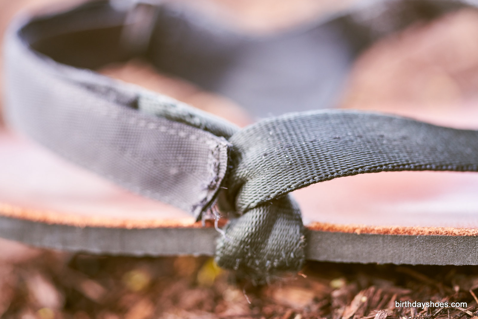 The nylon outsole loop returns for Gen 2