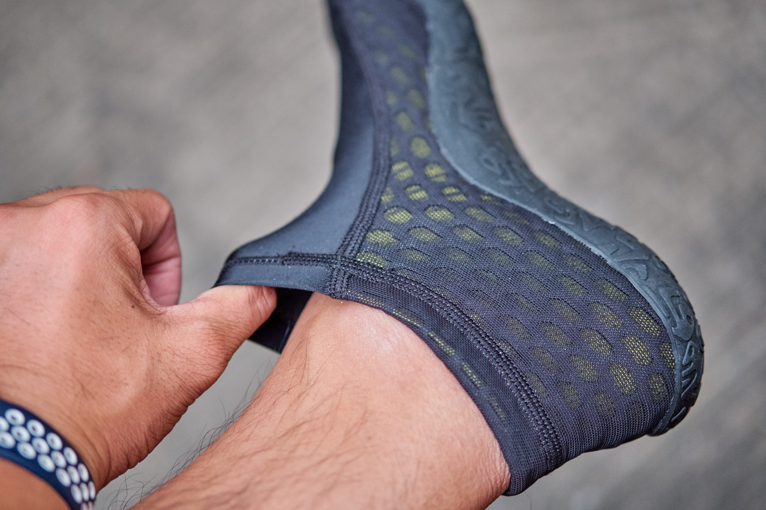  Stretchy Ariaprene uppers and a Lycra tongue help the X8 stay on, which is enough for leisure activities and some water sports