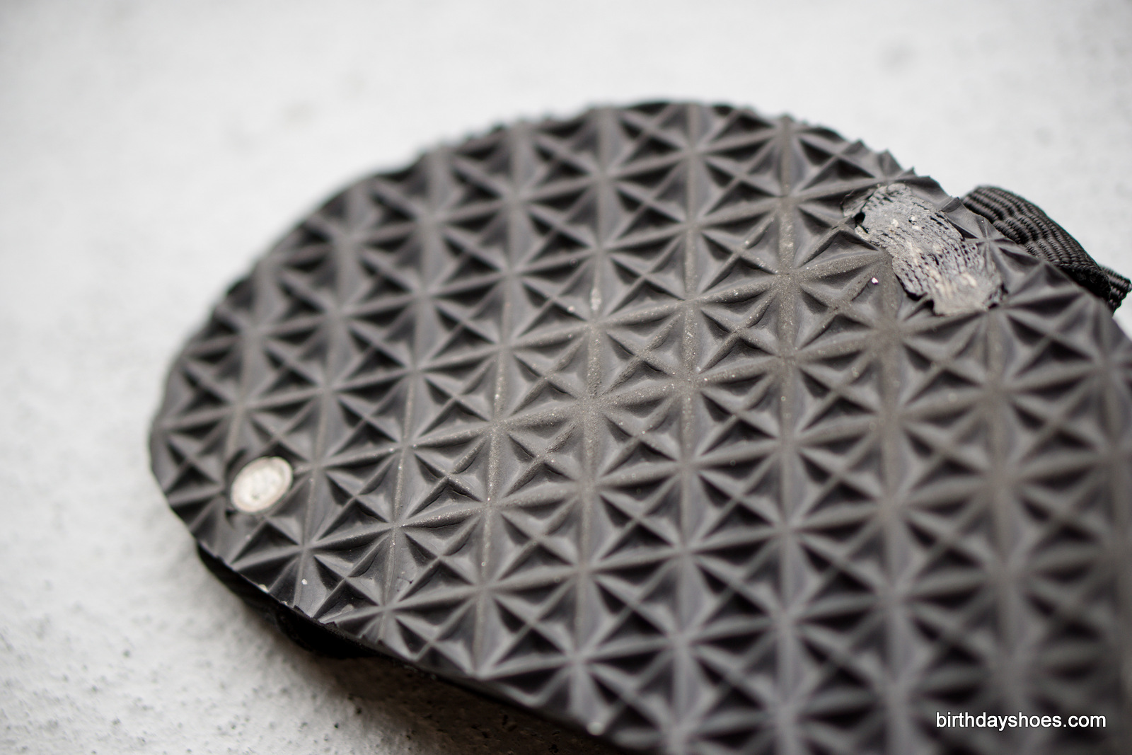 Here you can see the wear pattern emerging after 200 miles of running.