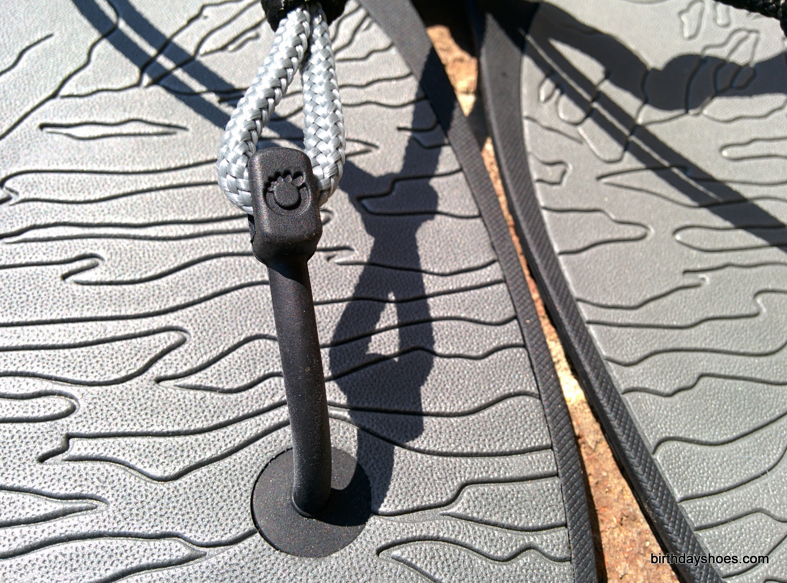 The Xero Shoes Amuri Cloud photo-ed above features a combination of a rubber outsole and EVA embedded at the forward part of the sandal