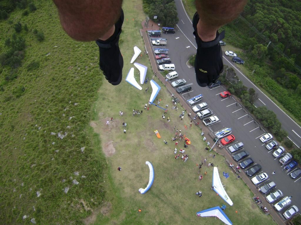 Hang Gliding Barefoot or in Vibram Five Fingers: Interview with Davis Straub