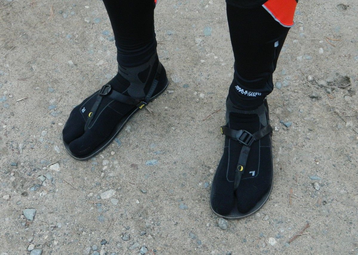 Luna Split-toe Tabi Socks + Leadville Huaraches Review
