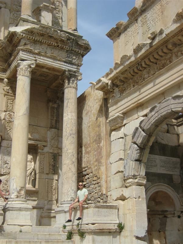 Javier tours Turkey in black KSO fivefingers