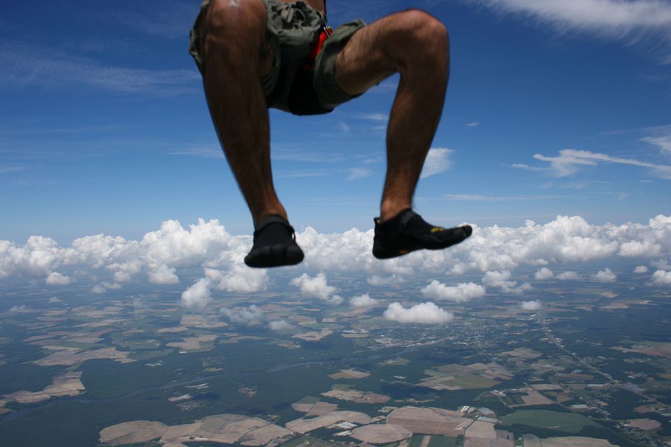 Walking on Clouds: SkyDiving in Vibram Five Fingers KSOs