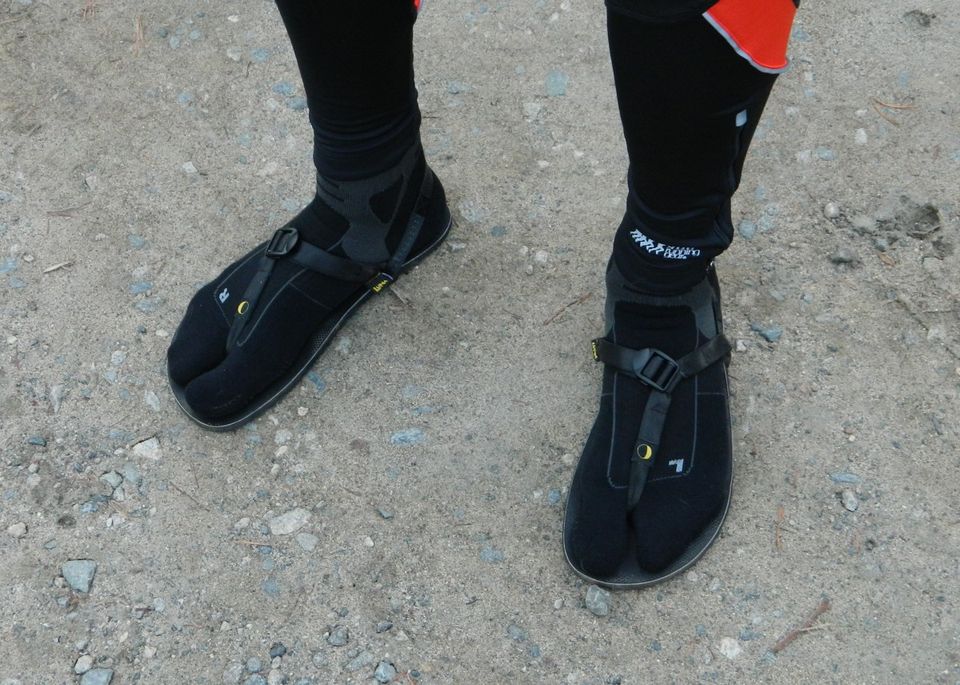 Luna Split-toe Tabi Socks + Leadville Huaraches Review
