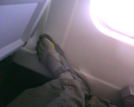 Sprinting through the Airport in the KSO Vibram Five Fingers