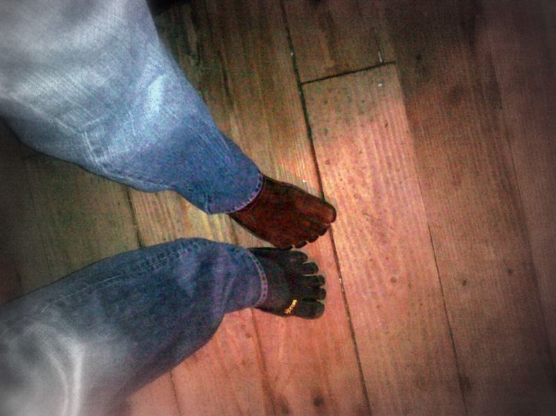 Two Five Fingers fans make friends in a bar